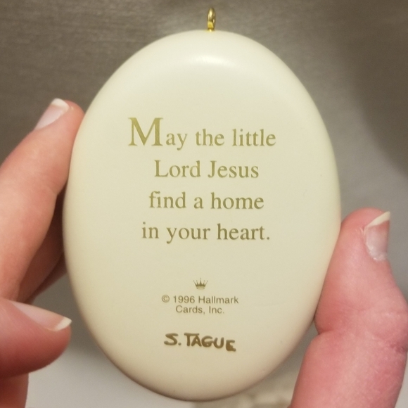 EUC 1996 Welcome Him Hallmark Keepsake ornament w original box - Picture 7 of 7